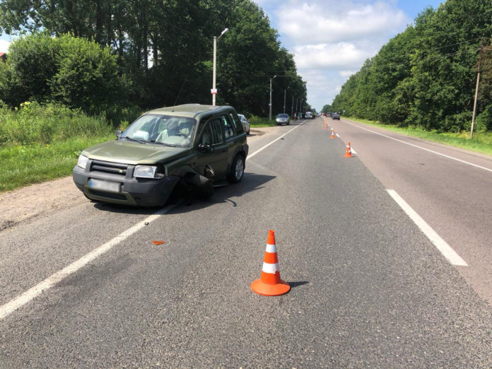 У ДТП на Львівщині постраждало п’ятеро людей У ДТП на Львівщині постраждало п’ятеро людей