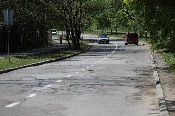 Львівську вулицю Пилипа Орлика ремонтуватимуть за 74 мільйони Львівську вулицю Пилипа Орлика ремонтуватимуть за 74 мільйони