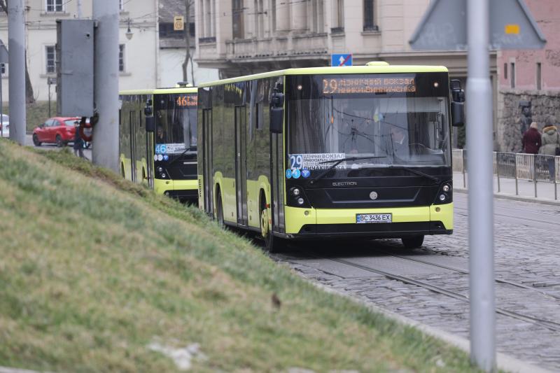 У мерії Львова попросили пільговиків утриматися від поїздок громадським транспортом