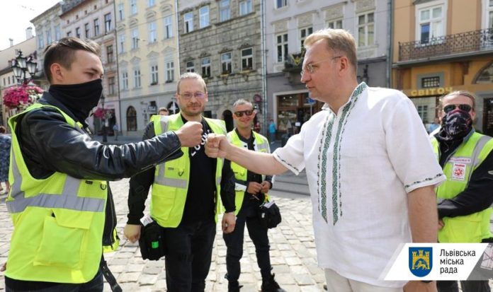 У Львівських школах планують запровадити навчання з домедичної допомоги У Львівських школах планують запровадити навчання з домедичної допомоги
