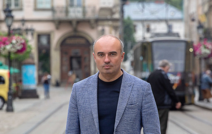Володимир Гірняк: «Популізмом Садового проблему транспорту не вирішиш» Володимир Гірняк: «Популізмом Садового проблему транспорту не вирішиш»