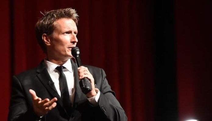 Режисер фільму «Земляни» прокоментував захоплення заручників у Луцьку Режисер фільму «Земляни» прокоментував захоплення заручників у Луцьку