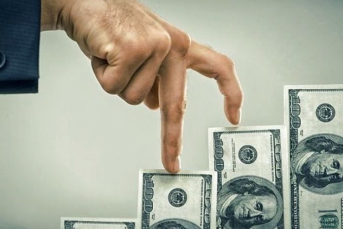 30 гривень за долар уже восени: що це означатиме для українців 30 гривень за долар уже восени: що це означатиме для українців