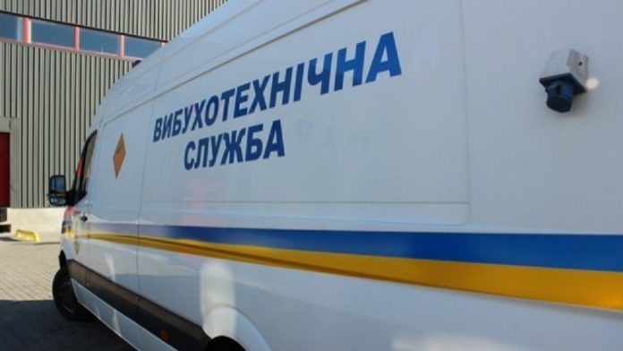 В Україні в кількох містах – повідомлення про масові замінування В Україні в кількох містах – повідомлення про масові замінування
