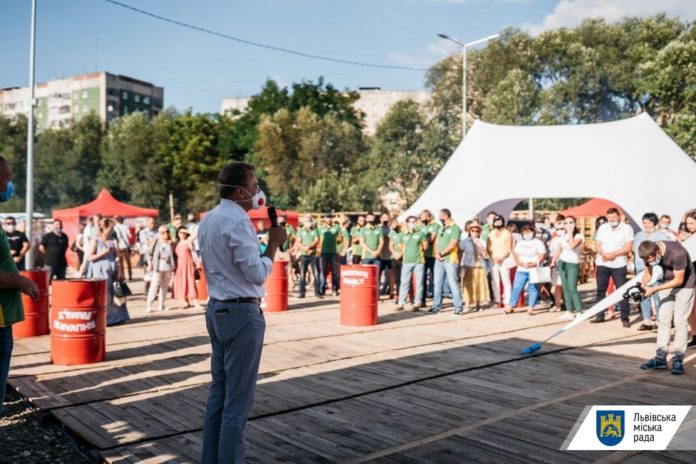 На Сихові стартував локальний фестиваль вуличної їжі На Сихові стартував локальний фестиваль вуличної їжі