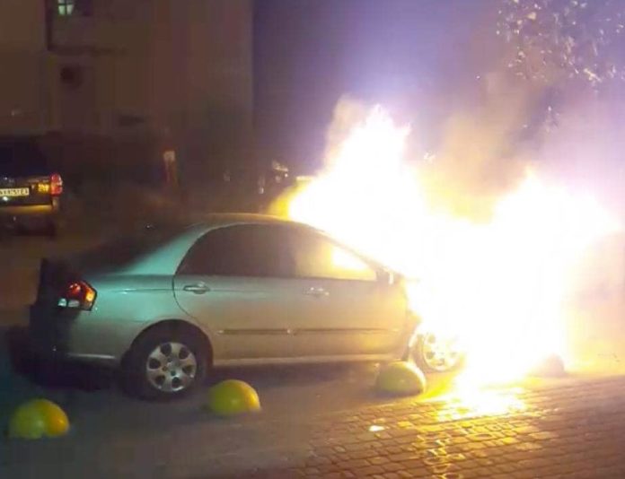 У Києві спалили авто журналістів-розслідувачів — напередодні вони випустили гучний сюжет У Києві спалили авто журналістів-розслідувачів — напередодні вони випустили гучний сюжет
