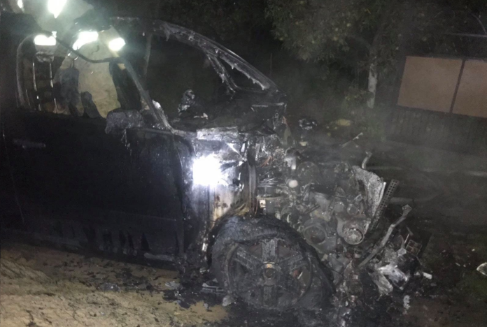 На Львівщині вночі згоріла іномарка На Львівщині вночі згоріла іномарка
