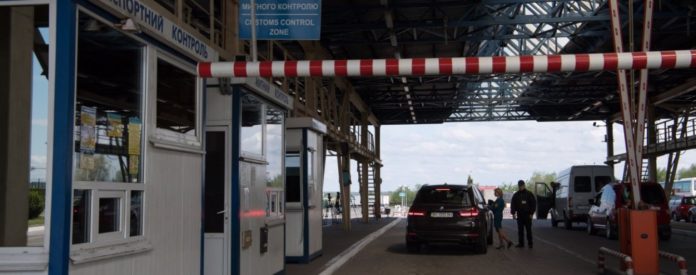 Польща оновила перелік категорій осіб, яким не потрібен карантин після в’їзду Польща оновила перелік категорій осіб, яким не потрібен карантин після в’їзду