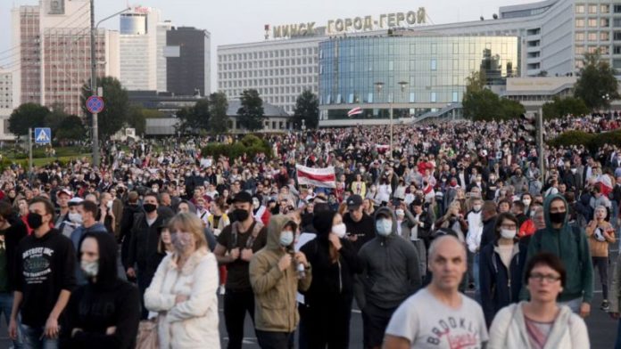 Понад 250 людей затримано на протестах проти інавгурації Лукашенка Понад 250 людей затримано на протестах проти інавгурації Лукашенка
