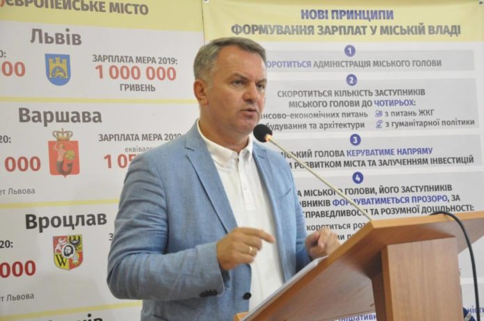 Чиновники Садового залізли в кишеню львів’ян, – Олег Синютка Чиновники Садового залізли в кишеню львів’ян, – Олег Синютка