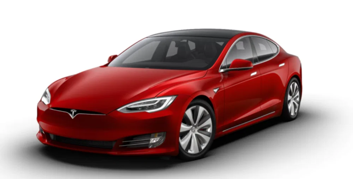 Нова Tesla їздитиме без підзарядки 840 км Нова Tesla їздитиме без підзарядки 840 км