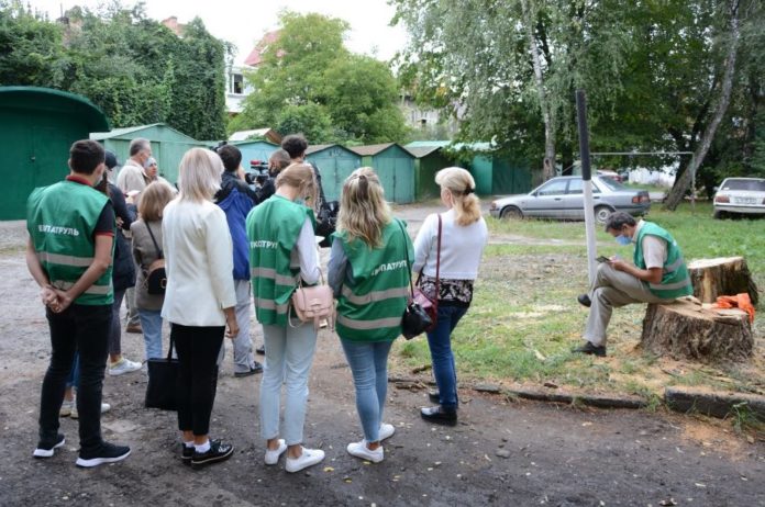 У перший день роботи екологічний патруль Львова зафіксував порушення У перший день роботи екологічний патруль Львова зафіксував порушення