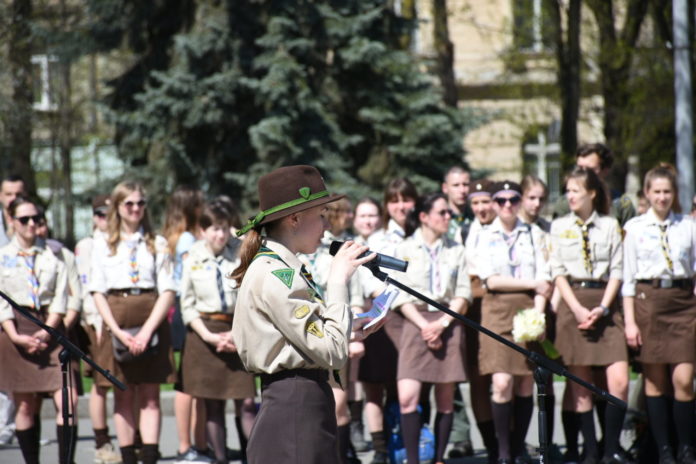Пласт організовує сплав по річці Дністер Пласт організовує сплав по річці Дністер