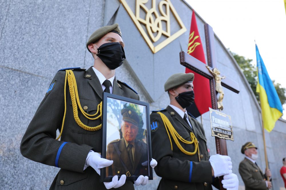 У Львові поховали учасника бойових дій УПА Василя Романіва - 2