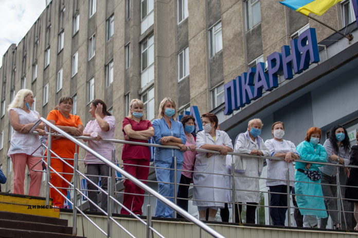 Попри карантин та страхи: як на Львівщині триває медична реформа Попри карантин та страхи: як на Львівщині триває медична реформа