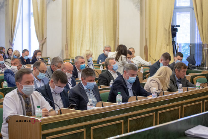 Облрада просить в НСЗУ виділити лікарням гроші на лікування коронавірусу Облрада просить в НСЗУ виділити лікарням гроші на лікування коронавірусу