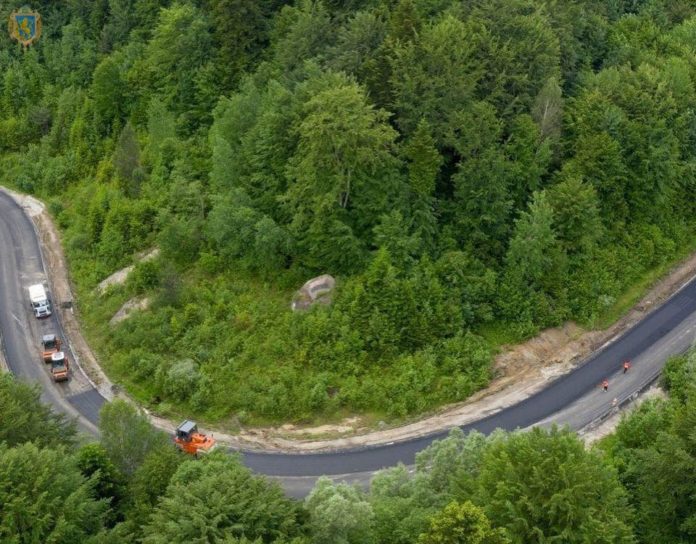 На Львівщині завершують ремонт дороги Східниця – Пісочна На Львівщині завершують ремонт дороги Східниця – Пісочна