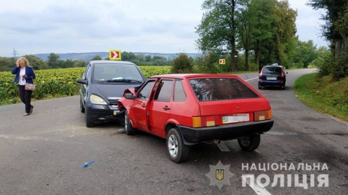 Внаслідок ДТП на Львівщині травмовано двоє дітей Внаслідок ДТП на Львівщині травмовано двоє дітей