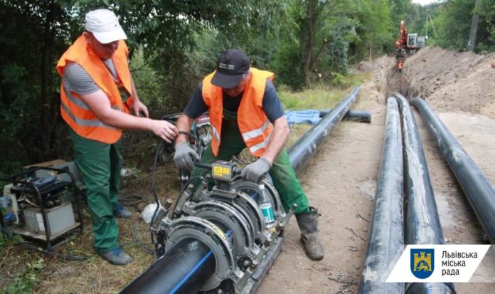 Частина будинків на Сихові залишиться сьогодні без води: (адреси) Частина будинків на Сихові залишиться сьогодні без води: (адреси)