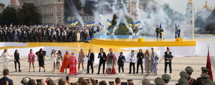 У Офісі президента повідомили, що артисти до Дня Незалежності виступали безкоштовно У Офісі президента повідомили, що артисти до Дня Незалежності виступали безкоштовно