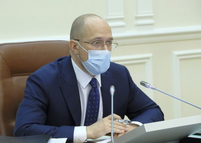 В уряді пояснили, навіщо «перекинули» кошти онкохворим на дороги В уряді пояснили, навіщо «перекинули» кошти онкохворим на дороги