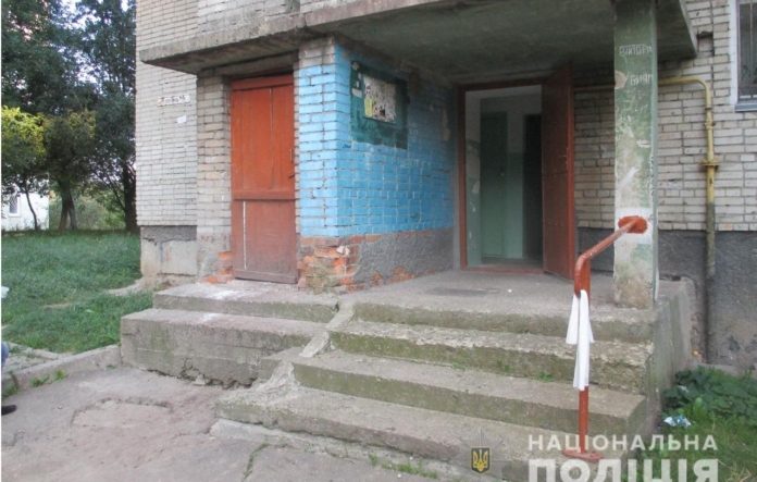 Поліція затримала 16-річного мешканця Нового Роздолу, якого підозрюють у вбивстві чоловіка Поліція затримала 16-річного мешканця Нового Роздолу, якого підозрюють у вбивстві чоловіка