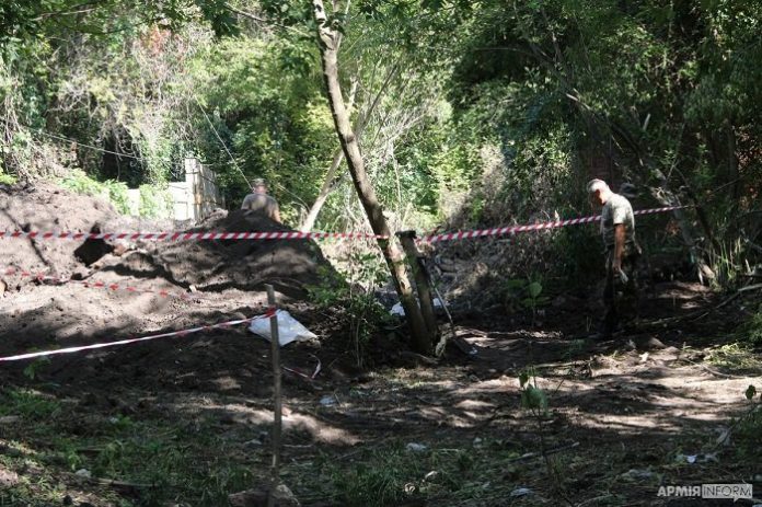 У Вінниці знайшли найбільше поховання вояків Української Галицької Армії та УНР У Вінниці знайшли найбільше поховання вояків Української Галицької Армії та УНР