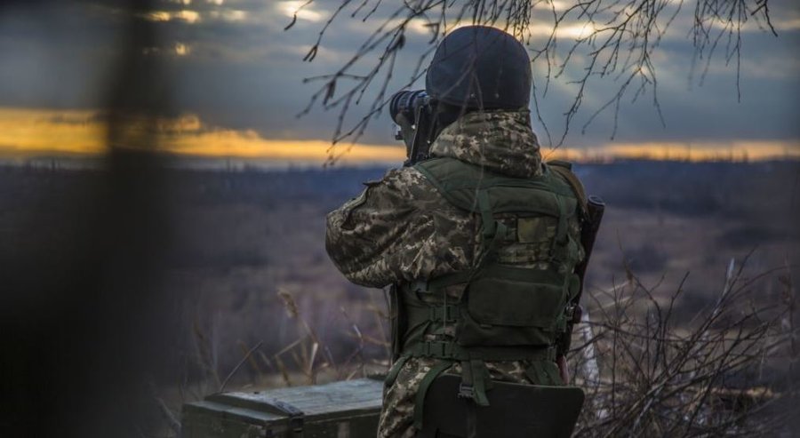 Окупанти двічі відкрили вогонь по українських позиціях на Донбасі