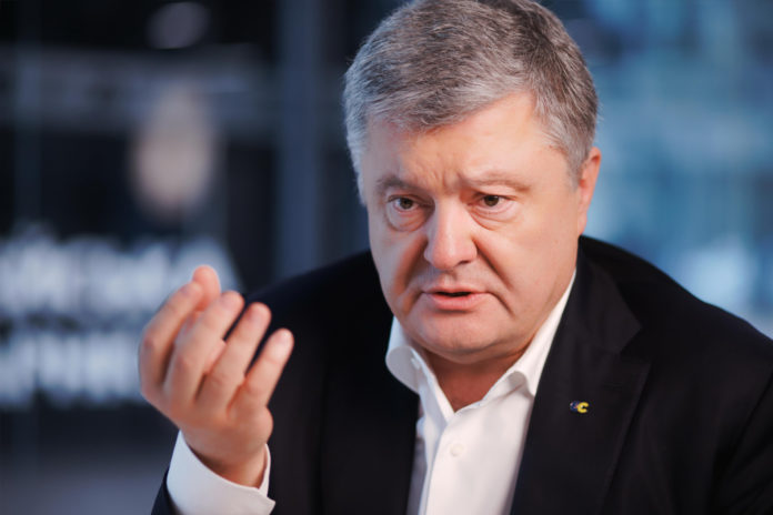 Порошенка, який підхопив COVID-19, вже виписали з лікарні Порошенка, який підхопив COVID-19, вже виписали з лікарні