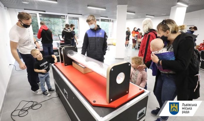 У Львові відбулося урочисте відкриття Lviv Open Lab У Львові відбулося урочисте відкриття Lviv Open Lab