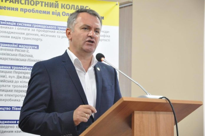 Олег Синютка запропонував 10 пунктів вирішення транспортної проблеми Львова Олег Синютка запропонував 10 пунктів вирішення транспортної проблеми Львова