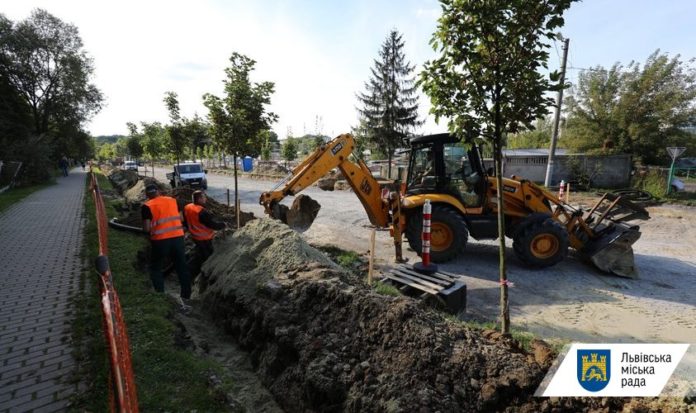 У Львові завершено перший етап реконструкції вул. П. Орлика У Львові завершено перший етап реконструкції вул. П. Орлика