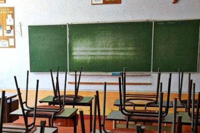 Коли та скільки відпочиватимуть діти на зимові канікули Коли та скільки відпочиватимуть діти на зимові канікули