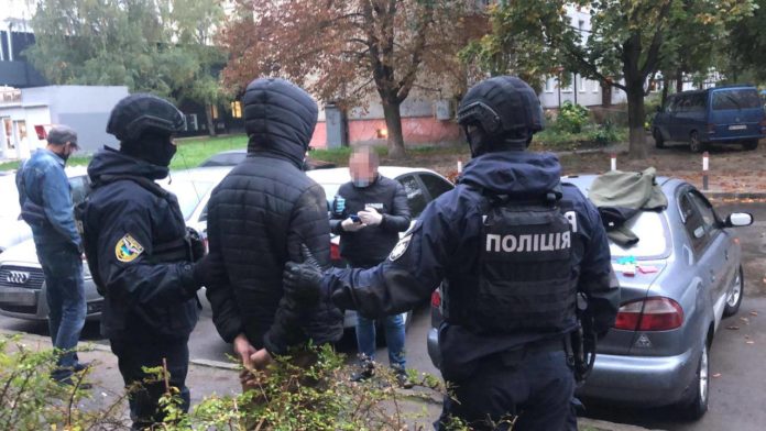 У Львові через Telegram-канал збували наркотики У Львові через Telegram-канал збували наркотики