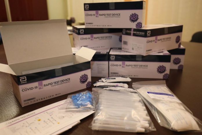 Відсьогодні у Львові робитимуть тести на COVID-антиген: що це таке Відсьогодні у Львові робитимуть тести на COVID-антиген: що це таке