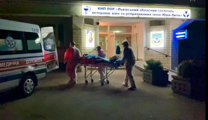 У Винниківському госпіталі вибухнув кисень, пацієнтів евакуювали до інших закладів У Винниківському госпіталі вибухнув кисень, пацієнтів евакуювали до інших закладів