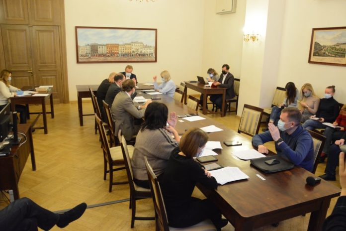 Львівська мерія підведе залізничну колію до промзони «Сигнівка» Львівська мерія підведе залізничну колію до промзони «Сигнівка»