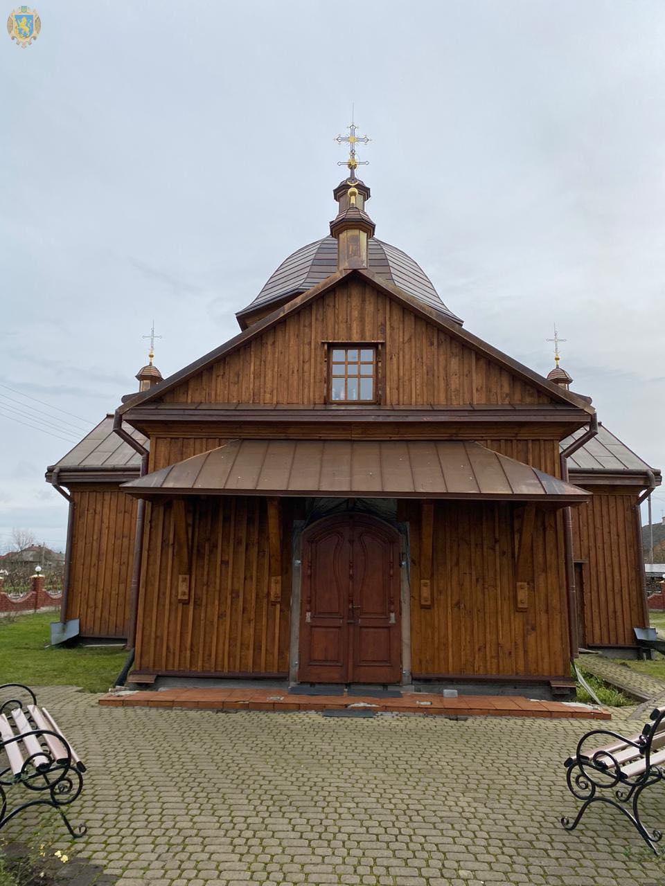На Яворівщині завершують реставрацію дерев'яного храму XVIII ст