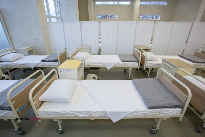 Понад пів тисячі пацієнтів з COVID-19 лікуються у медзакладах Львівщини Понад пів тисячі пацієнтів з COVID-19 лікуються у медзакладах Львівщини