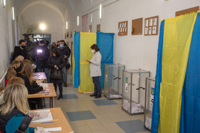 У раді Львівської ОТГ буде більшість, яку можна назвати антимерською, – політолог У раді Львівської ОТГ буде більшість, яку можна назвати антимерською, – політолог
