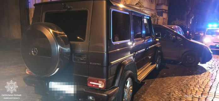 П’яний водій у Львові розбив 4 автомобілі П’яний водій у Львові розбив 4 автомобілі