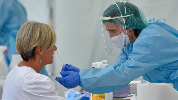 Львівська мерія виділила кошти для закупівлі антигенних тестів на коронавірус Львівська мерія виділила кошти для закупівлі антигенних тестів на коронавірус