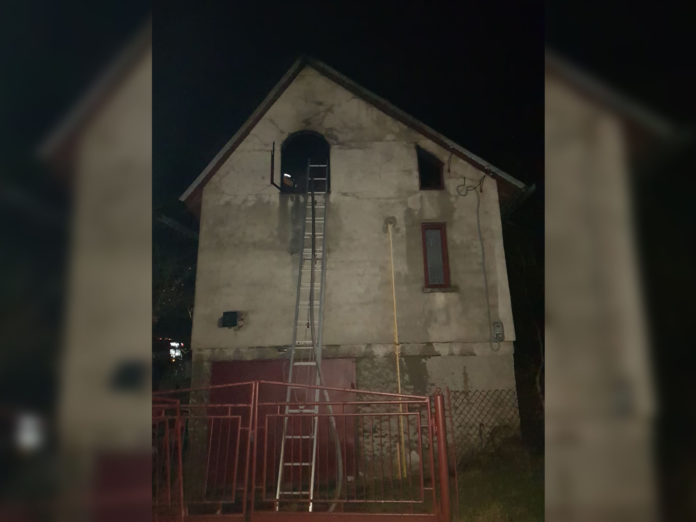 На Пустомитівщині горів дачний будинок На Пустомитівщині горів дачний будинок