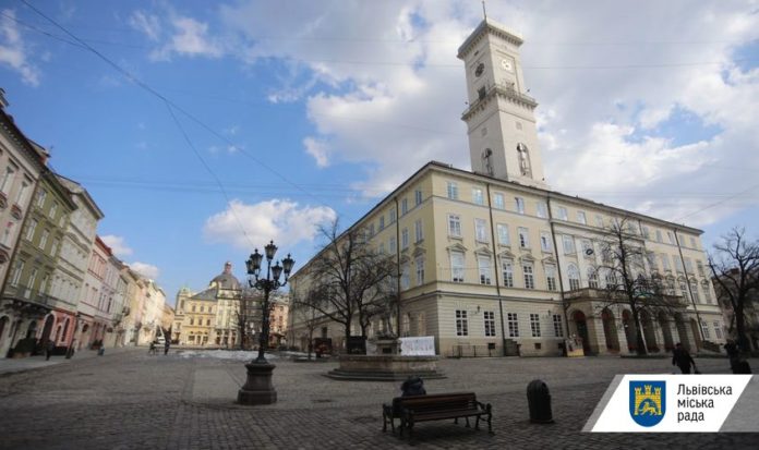 Львів’ян запрошують на фотовиставку присвячену Євромайдану Львів’ян запрошують на фотовиставку присвячену Євромайдану