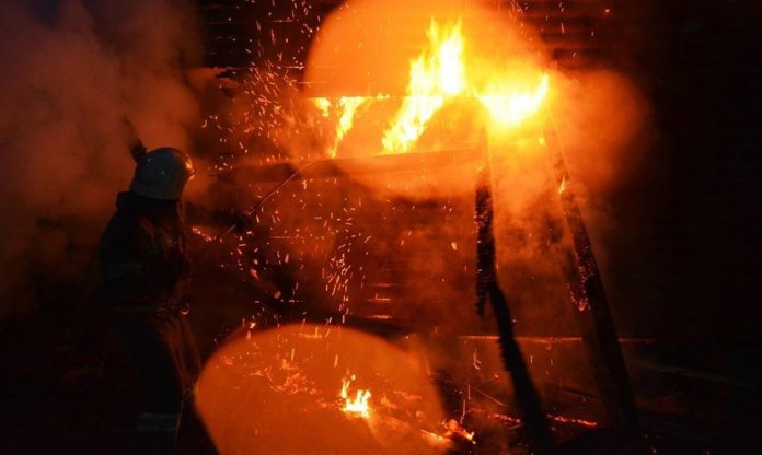 На Львівщині горіла житлова будівля На Львівщині горіла житлова будівля