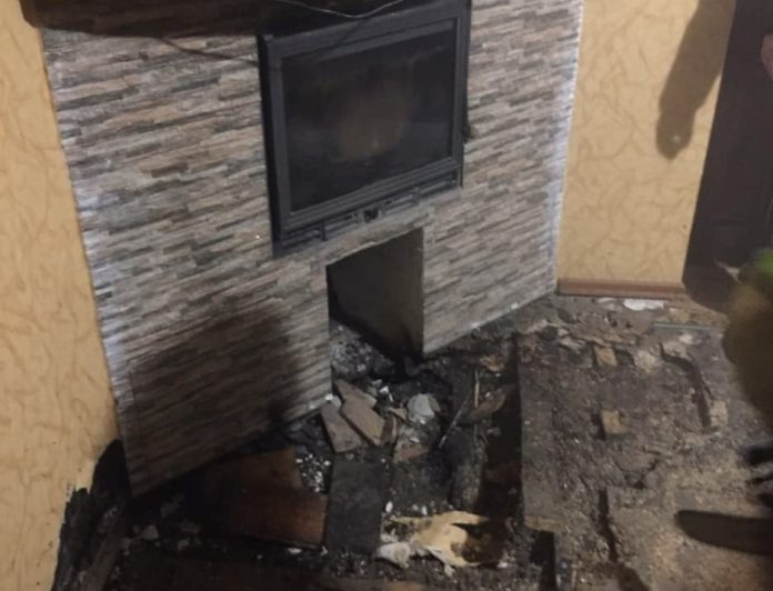 У Бориславі ледь не згорів будинок через камін У Бориславі ледь не згорів будинок через камін