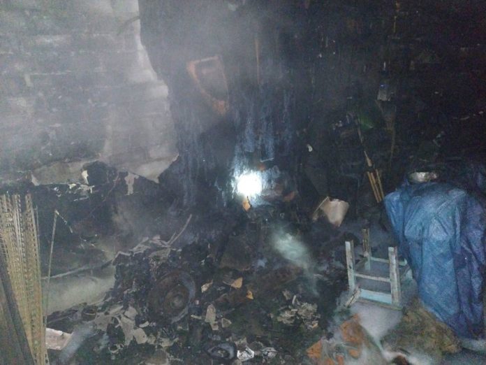 У Львові горів гараж У Львові горів гараж