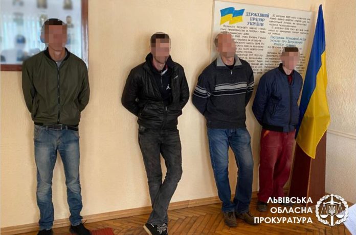 На Львівщині судитимуть чоловіка за напади на дівчат На Львівщині судитимуть чоловіка за напади на дівчат