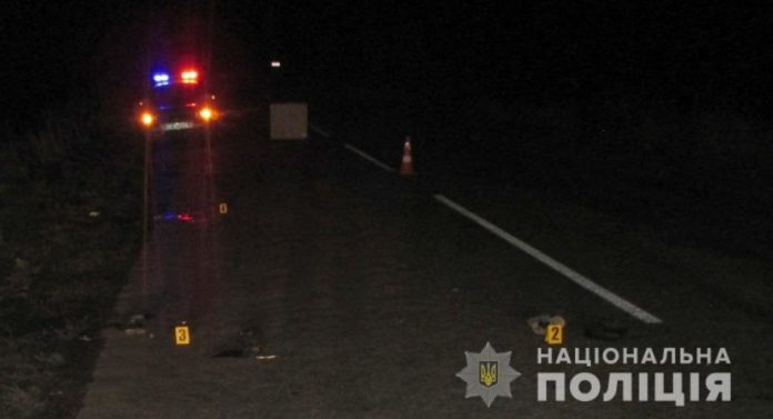На Львівщині розшукують водія, який скоїв наїзд на пішохода та втік На Львівщині розшукують водія, який скоїв наїзд на пішохода та втік