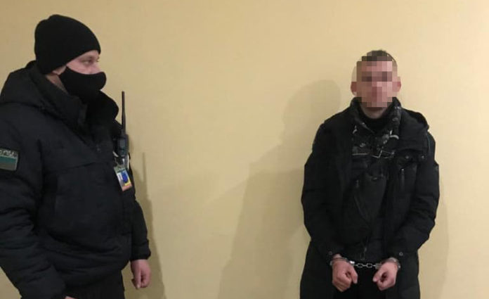 На Львівщині затримали росіянина, який перебував в міжнародному розшуку На Львівщині затримали росіянина, який перебував в міжнародному розшуку